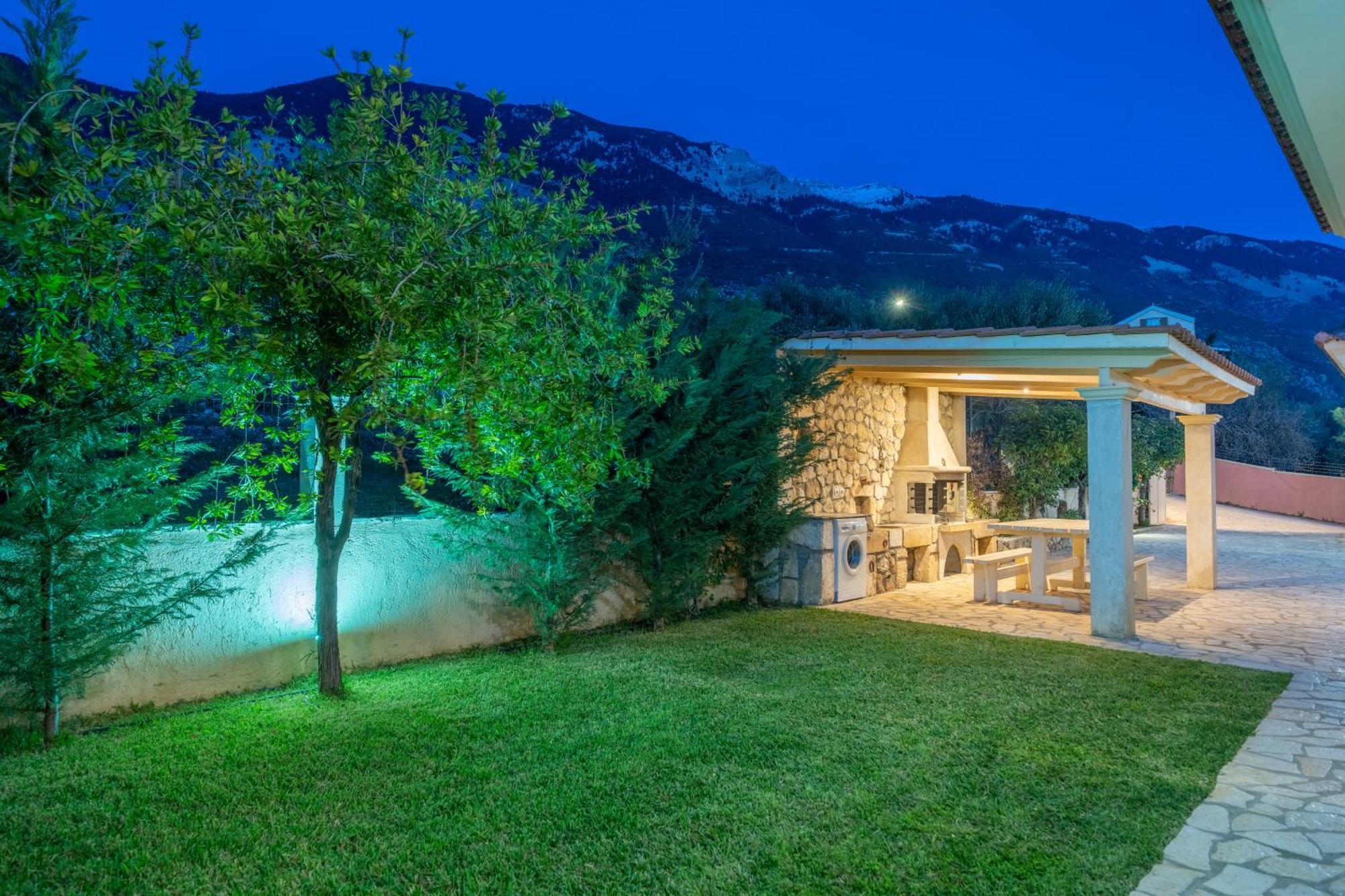 Eleftheria Apartment *